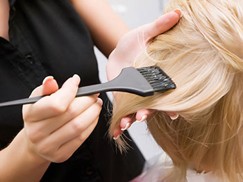 haare-faerben-blondieren.jpg