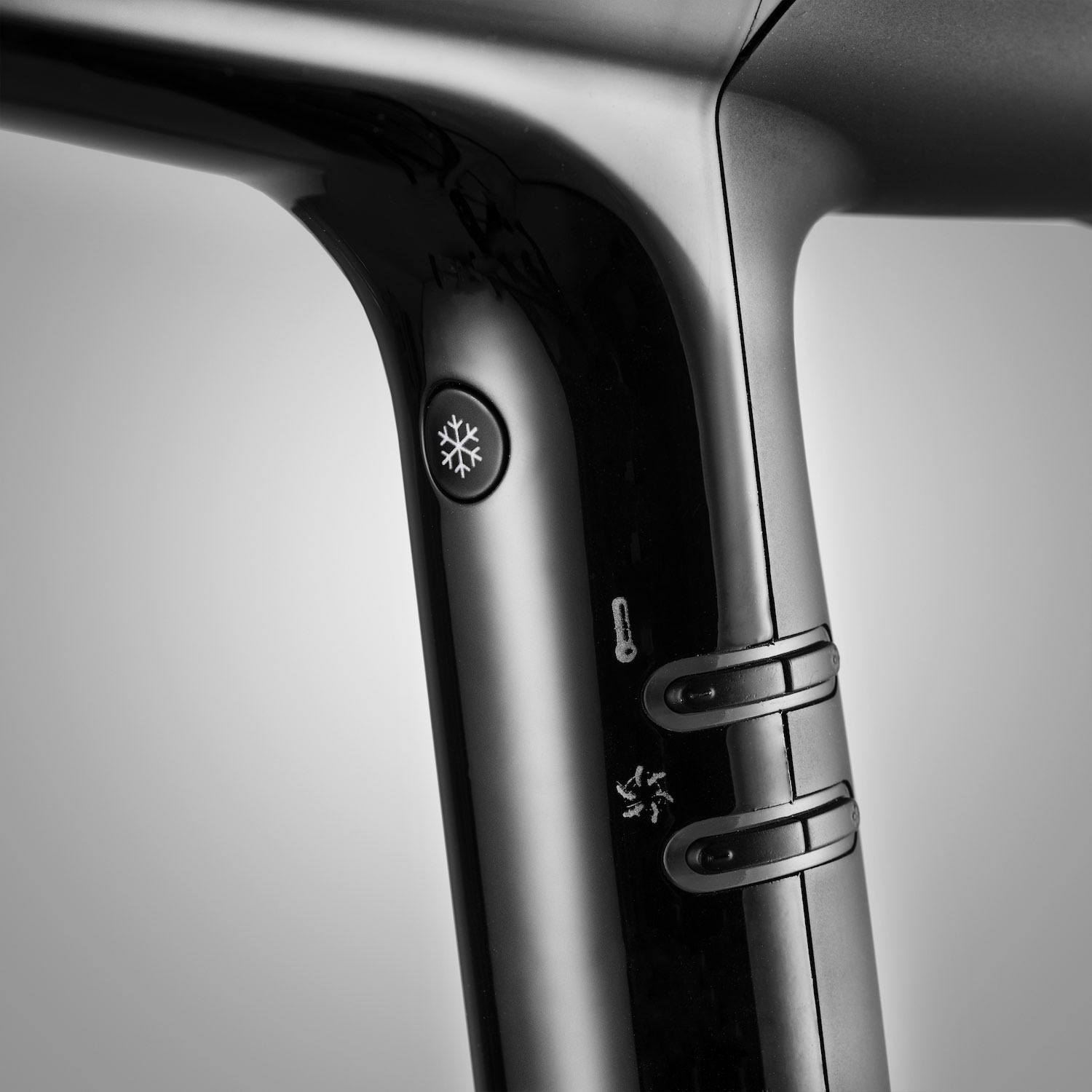 BaBylissPRO Falco Haartrockner Digital Highspeed Schwarz/Silber BAB8550BE