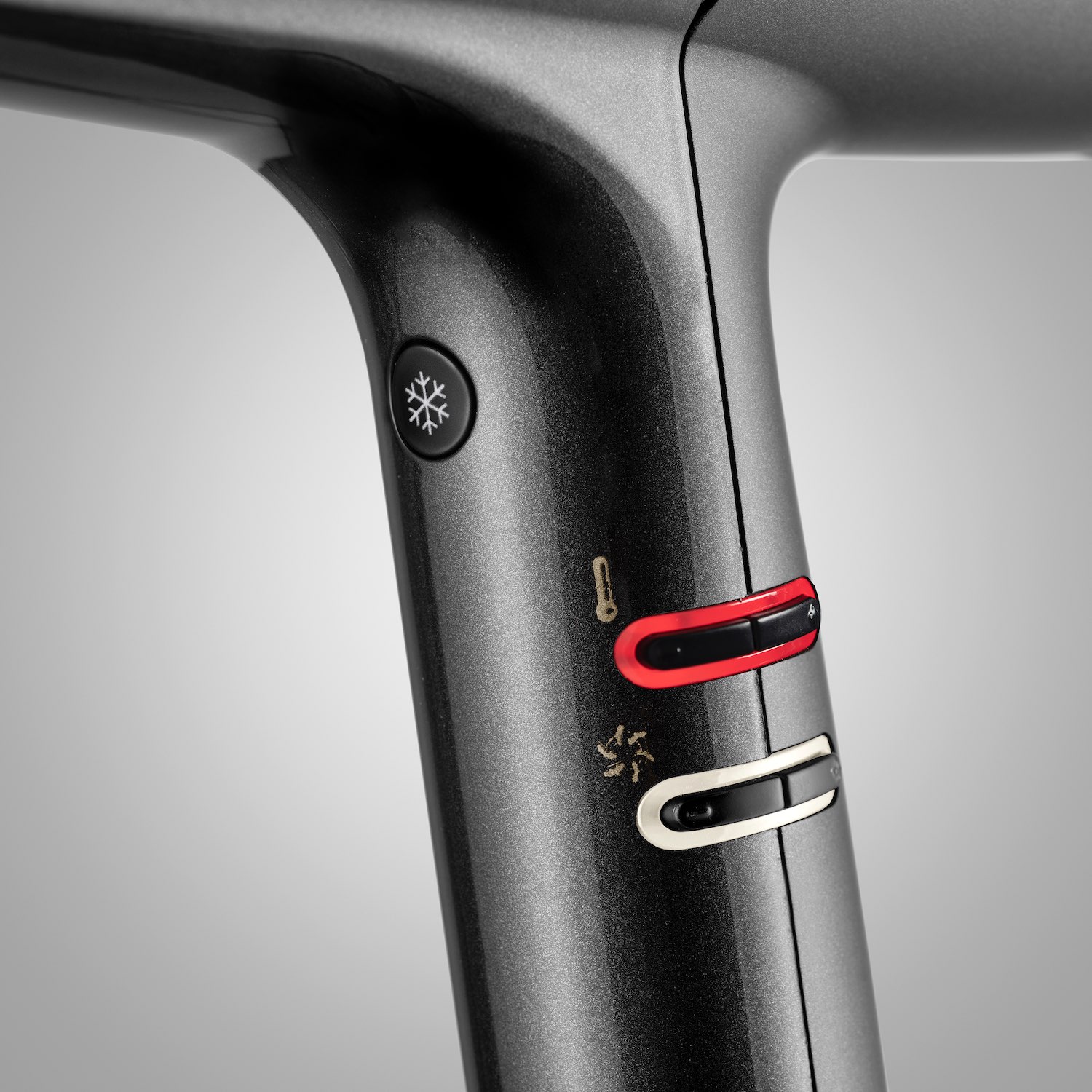 BaBylissPRO Falco Haartrockner Digital Highspeed Grau/Gold BAB8550E