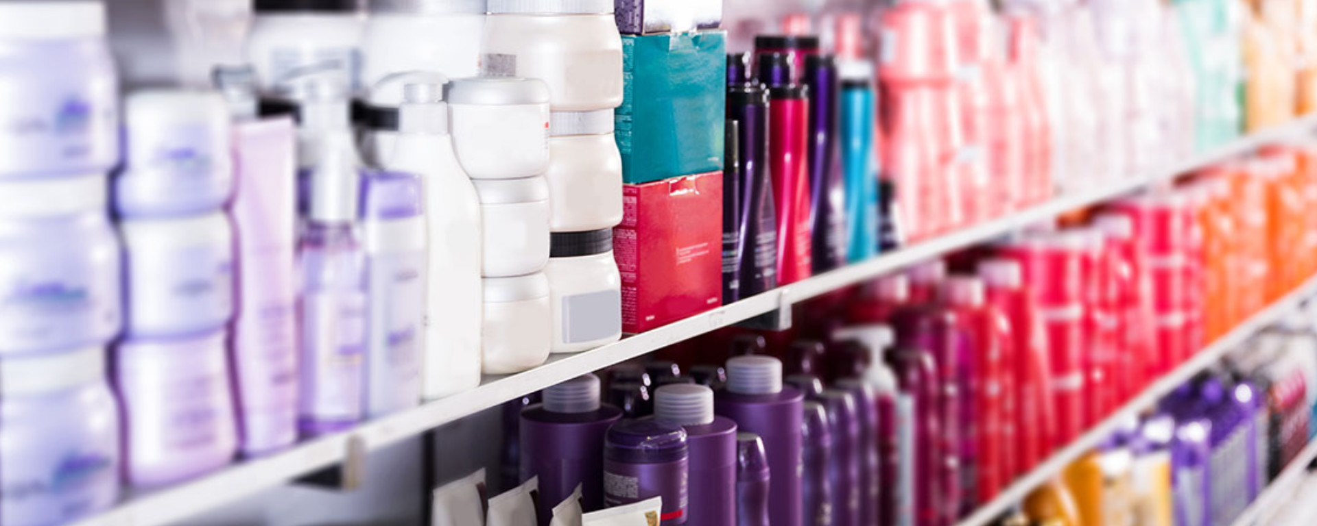 Qualitätsunterschiede bei Haarprodukten – Drogerie versus Friseurbedarf